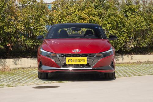 手握15万，现代伊兰特与比亚迪秦PLUS DM-i怎么选？