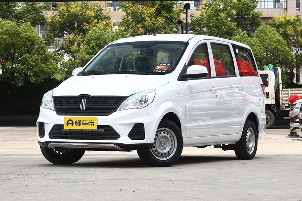 博腾V1 2022款 1.5L 乘用版标准型NEDC综合油耗(L/100km)_基本信息图