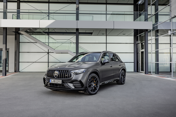 奔驰GLC AMG PHEV 2024款 AMG GLC 63 S E PERFORMANCE厂商_基本信息图