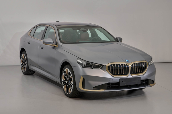 宝马i5 2025款 xDrive50L 豪华套装最高车速(km/h)_基本信息图