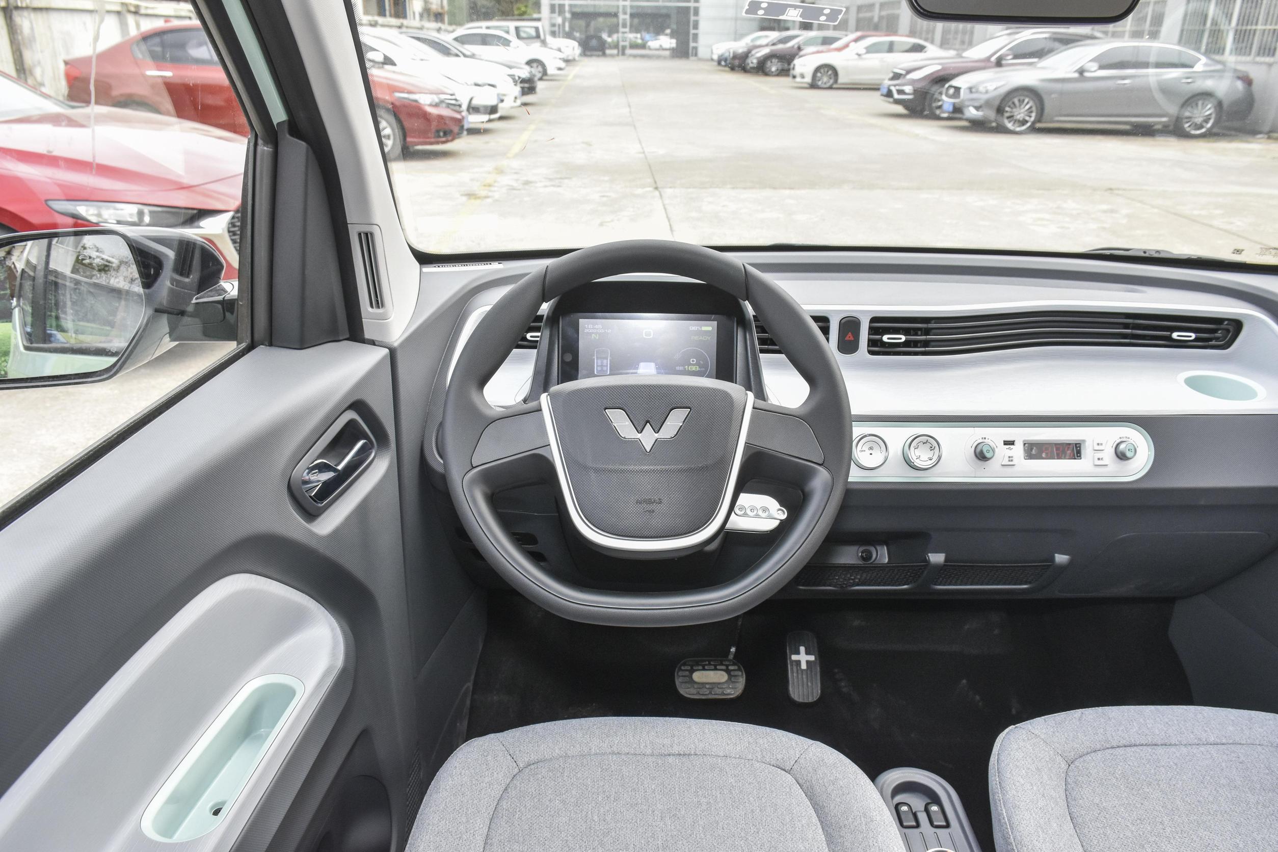 五菱宏光miniev壁纸_五菱宏光miniev_五菱宏光miniev内饰图片_286