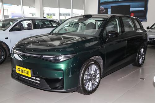 零跑C10：售16.58万，定位中型SUV，配激光雷达+8295芯片，很值？