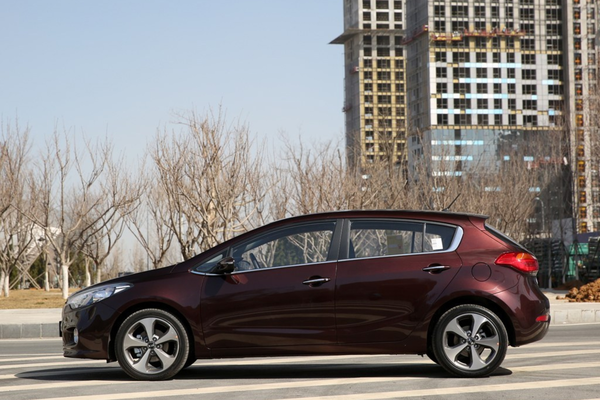 起亚K3S 2014款 1.6L 自动Premium厂商_基本信息图