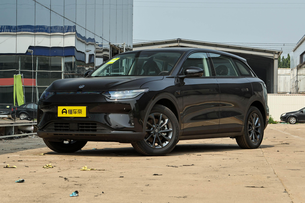 零跑C11 2024款 纯电版 515智享版厂商_基本信息图