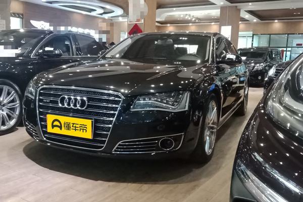 奥迪A8 2012款 A8L 6.3 FSI W12 quattro座椅材质_座椅配置图