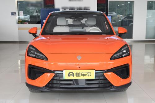 12万多的插混SUV，综合续航超1000公里，可和小鹏MONA M03竞争！