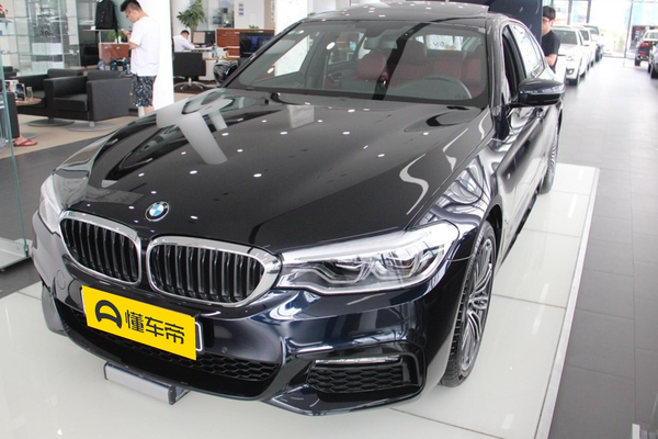 宝马5系 2018款 530Li 领先型 M运动套装级别_基本信息图