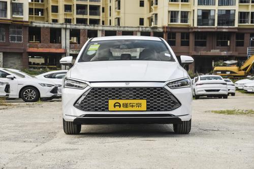 比亚迪秦PLUS DM-i：单月销量21679台，低配仅7.98万！