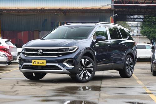 座椅2+2+2布局，配2.0T+四驱，降至23.69万，家用看这款中大型SUV