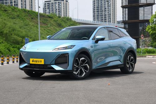 可油可电，配无边框车门，搭华为智驾，综合续航1130km，深蓝S07