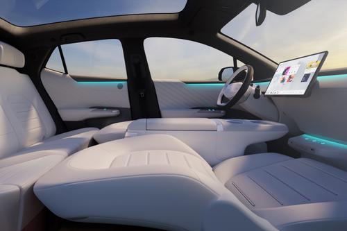 长安开辟新赛道？可变SUV上市，售19.99万起，天枢架构+AI座舱！