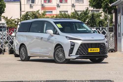 别克GL8 PHEV：7座+5219mm车长，顶配车型实力如何？