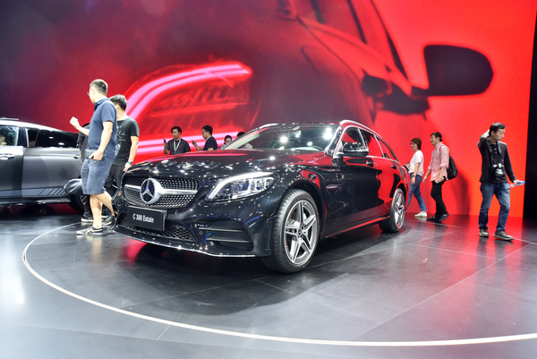 奔驰C级(进口) 2019款 C 300 旅行轿车厂商_基本信息图