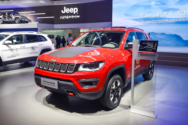 指南者 2020款 220T 四驱高性能旗舰版厂商_基本信息图