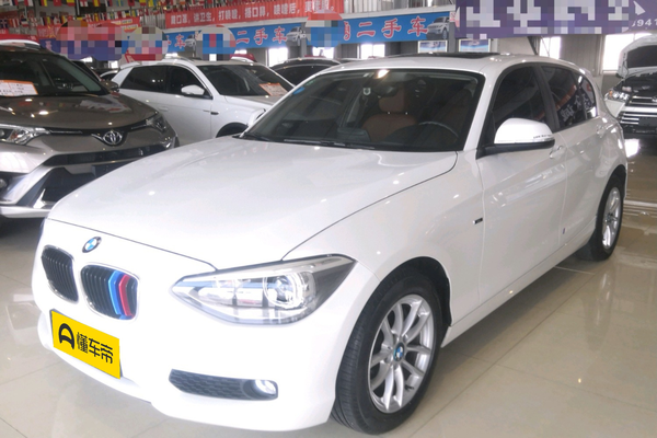 宝马1系(进口) 2013款 改款 118i 领先型油箱容积(L)_车身图