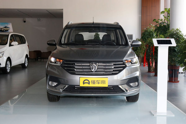 宝骏360 2018款 1.5L 自动精英型厂商_基本信息图