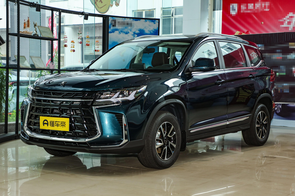 风行T5 2024款 盛世款 1.6L CVT追梦版五座厂商_基本信息图