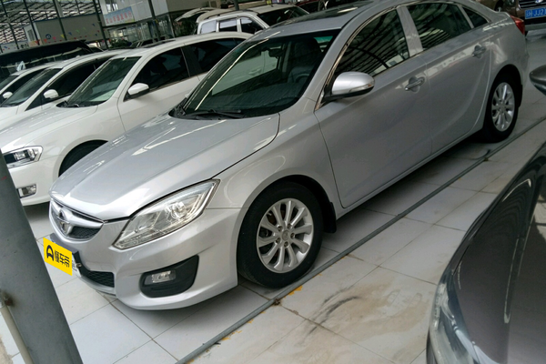 海马M6 2015款 1.5T CVT运动尊贵型车体结构_底盘/转向图