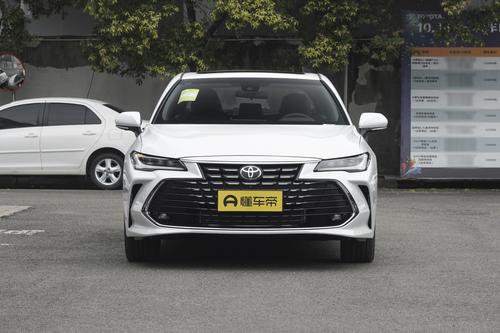 浅析2022款亚洲龙，中型车，搭载2.0L+CVT组合，油耗经济