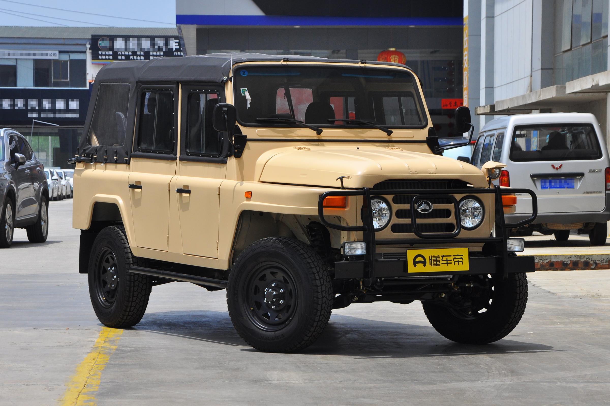 bj 212壁纸_bj 212_bj 212外观图片_4/1364张图片_bj 212沙漠黄/整车