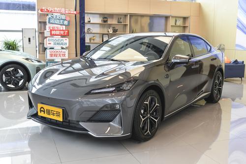 买增程式看看它，百公里亏电油耗4.5L，综合续航1200km，深蓝SL03