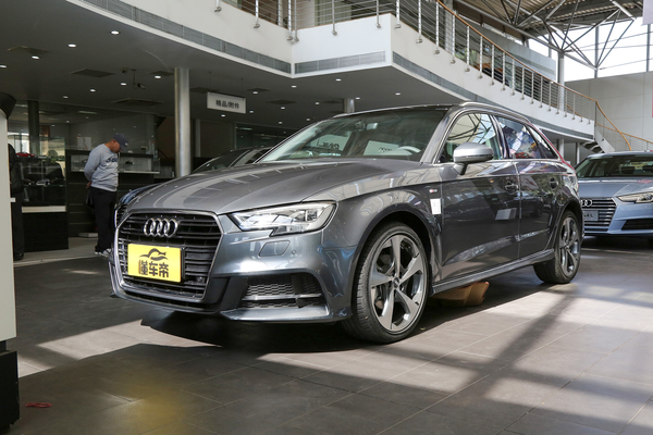 奥迪A3 2018款 30周年年型 Sportback 35 TFSI 运动型能源类型_基本信息图