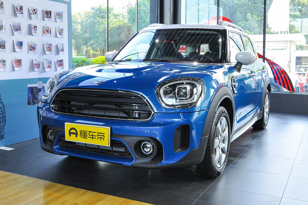 MINI COUNTRYMAN 2021款 1.5T COOPER ALL4USB/Type-C接口数量_影音娱乐图