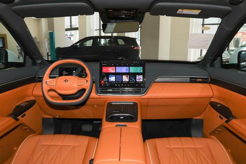 预售20-25万，车长超5米，家用5座SUV，解读全新东风奕派eπ008