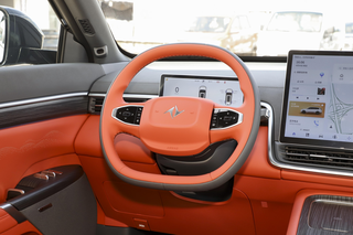 解读东风奕派eπ008，定位中大型SUV，轴距3025mm，值得入手吗？图10