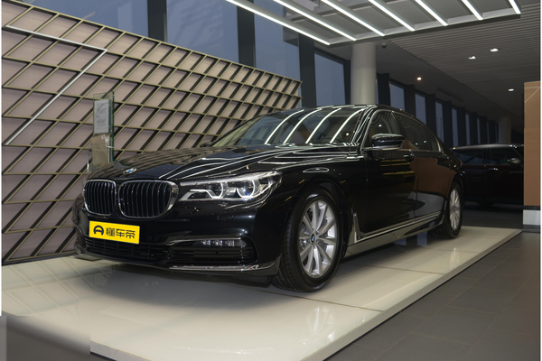 宝马7系 2017款 740Li 领先型发动机_基本信息图
