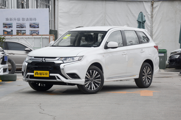 欧蓝德 2021款 改款 2.0L 两驱畅行版 5座最高车速(km/h)_基本信息图