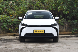 15万左右的购车预算？导购解析：荣威RX5和几何M6你会怎么选？图1