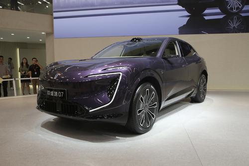 成都车展 | 阿维塔07亮相并开启预售，2024年下半年上市