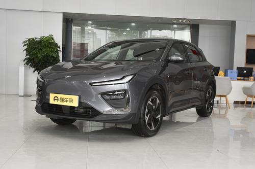 10万级纯电SUV，哪吒X对比AION Y，谁更适合家用？