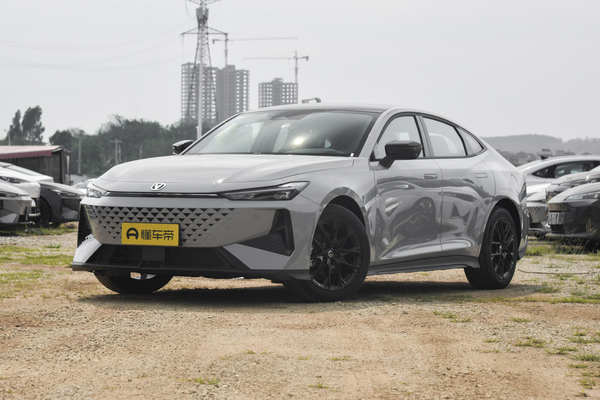 长安UNI-V 2024款 1.5T 尊贵型发动机_基本信息图
