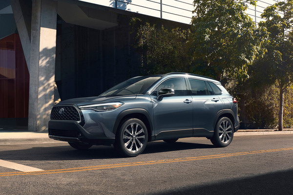 卡罗拉Cross(进口) 2025款 XLE 美国版厂商_基本信息图