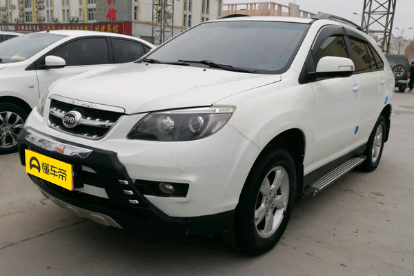 比亚迪S6 2012款 2.0L 手动尊贵型后雨刷_玻璃/后视镜图