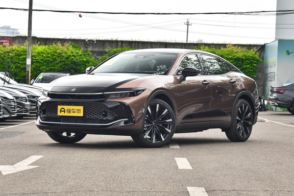 皇冠SportCross 2023款 2.4T HEV 四驱至尊版厂商_基本信息图