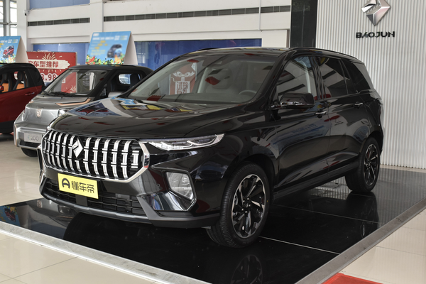 宝骏RS-7 2021款 1.5T CVT 行政版 7座厂商_基本信息图