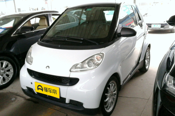 smart fortwo 2011款 1.0 MHD 硬顶标准版座位数(个)_车身图