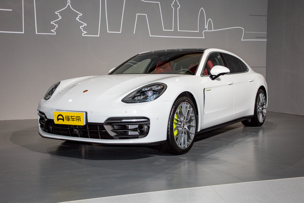 Panamera E-Hybrid 2021款 Panamera 4S E-Hybrid 行政加长版 2.9T座位数(个)_车身图