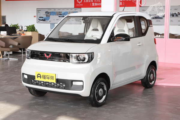 五菱宏光MINIEV 2021款 马卡龙夹心款 磷酸铁锂 170km电池容量(kWh)_电池/充电图