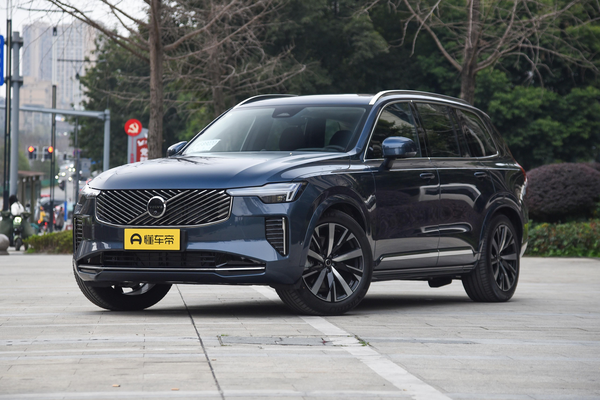 沃尔沃XC90 2025款 改款 B6 智雅豪华版 6座厂商_基本信息图
