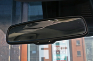 自动防眩内后视镜