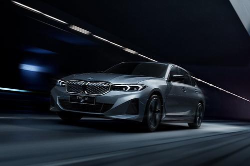 再割韭菜，宝马i3价格又降，玩呢！不是说好涨价吗？