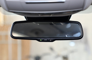 自动防眩内后视镜