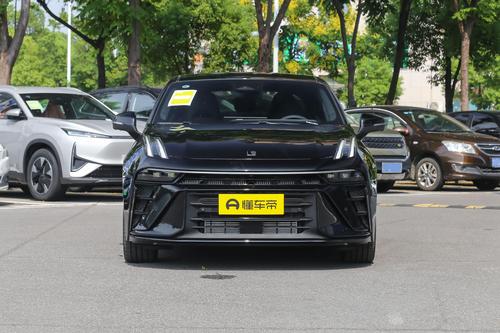 领克03冠军版：定位紧凑型轿车，售12.78万起，考虑吗？