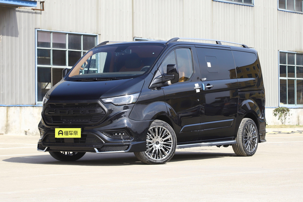 福特黑武士 2025款 2.0T 柴油巅峰版车侧脚踏板_外部配置图