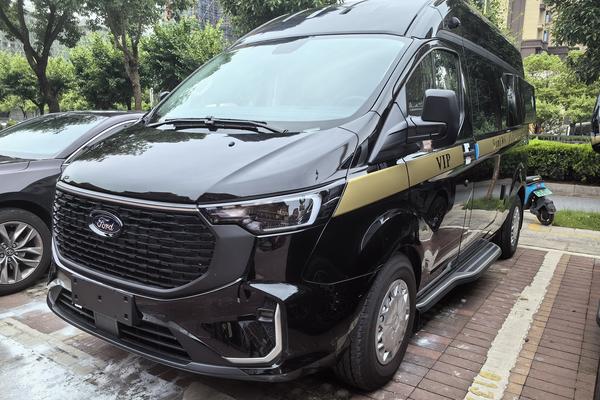 梦骑士 2023款 柴油 升顶版厂商_基本信息图