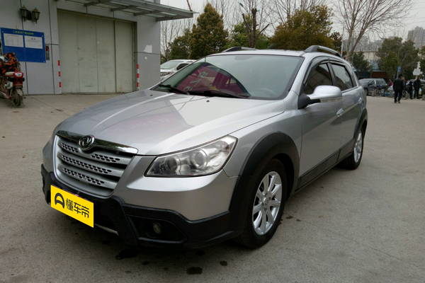 东风风神H30 2012款 CROSS 1.6L 手动尊逸型厂商_基本信息图